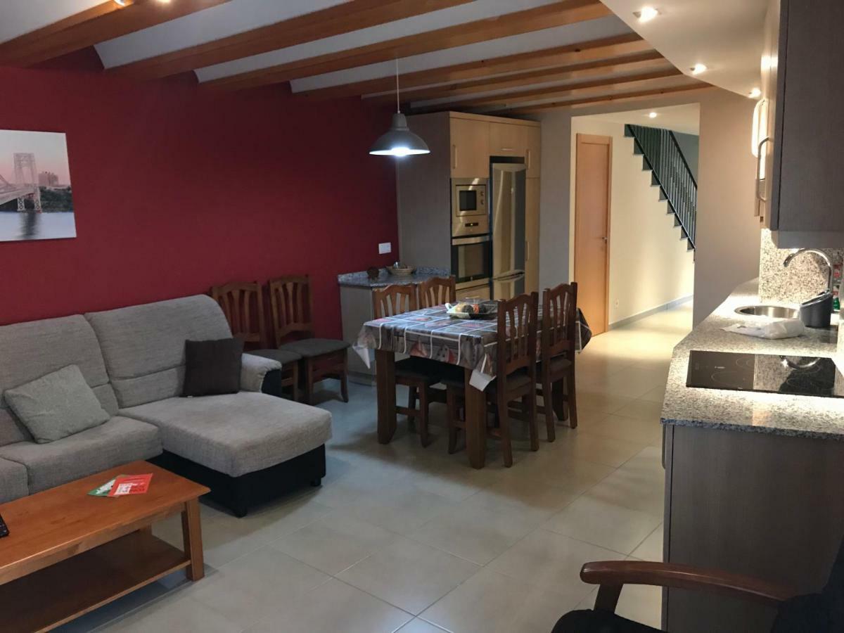 Apartaments Ca L'Albert Pobla de Segur Exterior photo